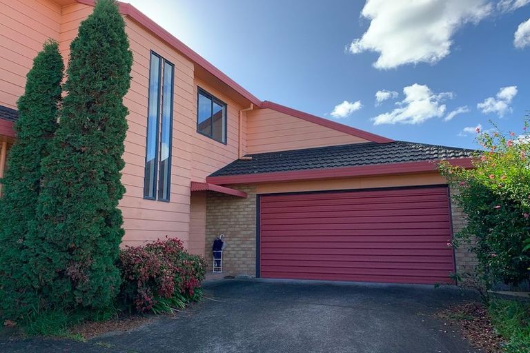 Photo of property in 3/111 Wellington Street, Howick, Auckland, 2014