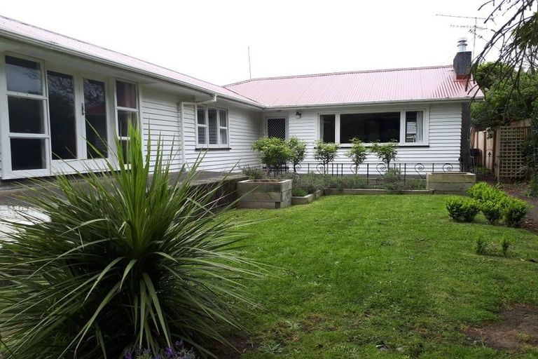 Photo of property in 11 Bell Street, Otaki, 5512