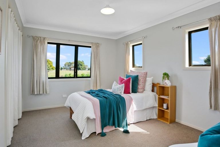 Photo of property in 25 Benn Road, Cambridge, 3495