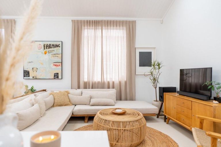 Photo of property in 62 Campbell Street, Palmerston North, 4410