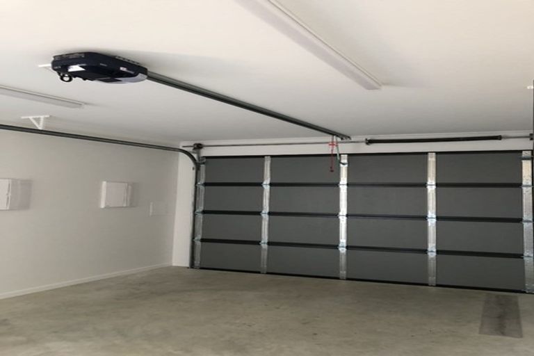 Photo of property in 76 Hinemoa Street, Levin, 5510