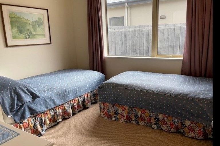 Photo of property in 17 Perrow Street, Wanaka, 9305