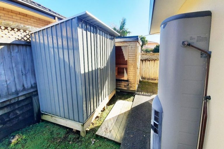 Photo of property in 131a Sturges Road, Henderson, Auckland, 0612