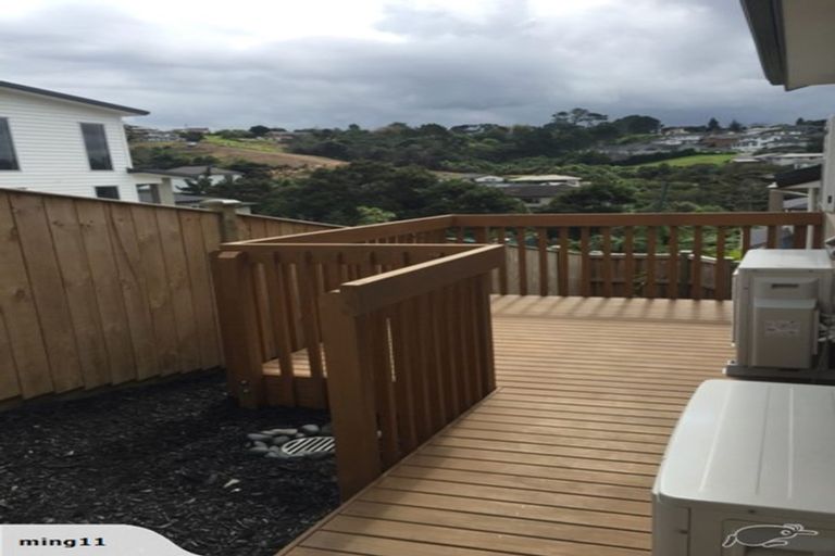 Photo of property in 24 Para Close, Fairview Heights, Auckland, 0632