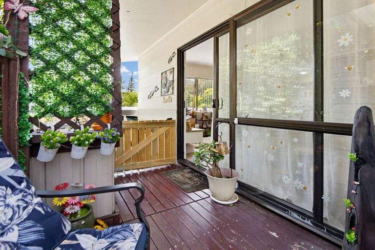 Photo of property in 15a Grayson Avenue, Mangakakahi, Rotorua, 3015