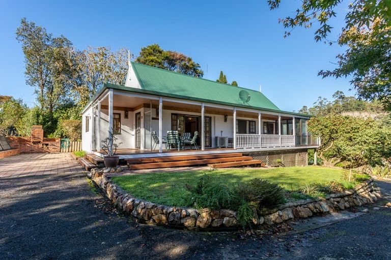 Photo of property in 165 Kelso Lane, Coromandel, 3506