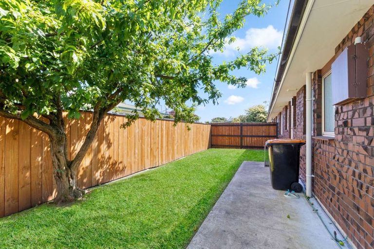 Photo of property in 1-3 Racecourse Road, Awapuni, Palmerston North, 4412