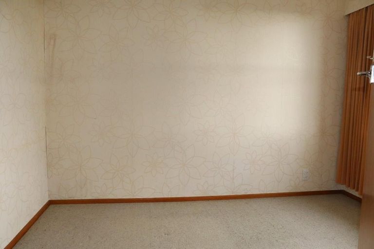 Photo of property in 6 Camelot Place, Glenfield, Auckland, 0629