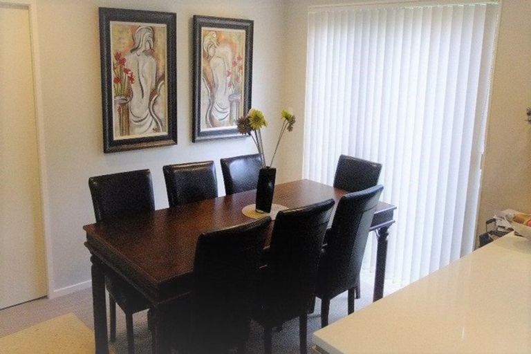 Photo of property in 13 Nimstedt Avenue, Oteha, Auckland, 0632