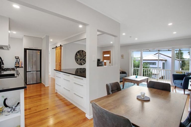 Photo of property in 2/64 Alton Avenue, Hillcrest, Auckland, 0627