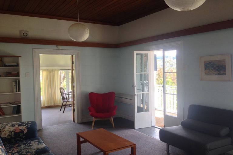 Photo of property in 30 Waikana Street, Broad Bay, Dunedin, 9014