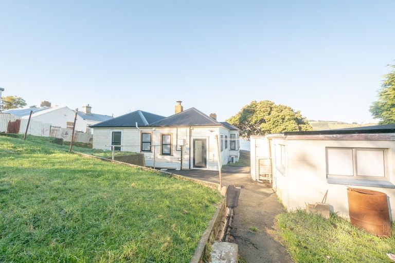 Photo of property in 265 Ravensbourne Road, Ravensbourne, Dunedin, 9022