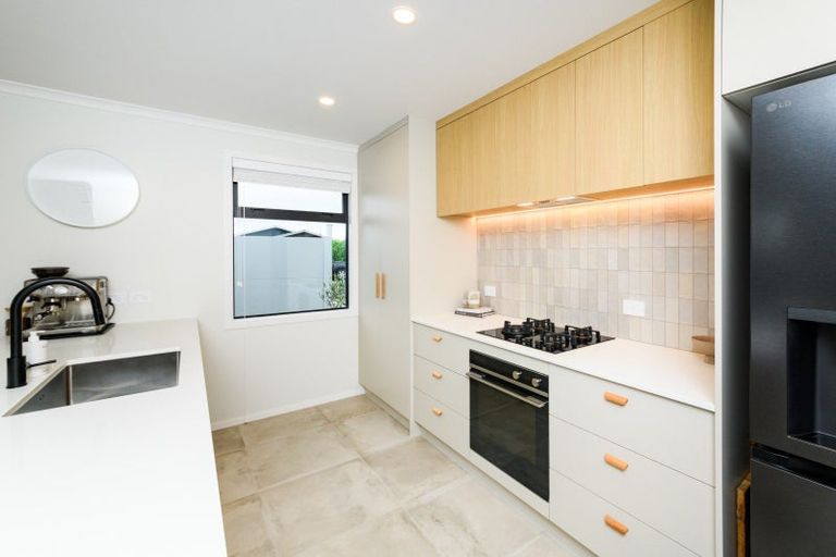 Photo of property in 24 Brightwater Terrace, Terrace End, Palmerston North, 4410