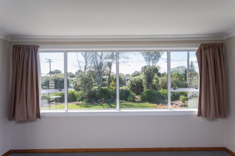 Photo of property in 15 Smith Street, Waverley, 4510