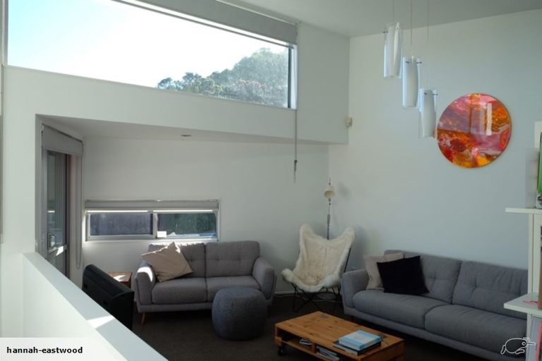 Photo of property in 11/2 Onslow Road, Khandallah, Wellington, 6035