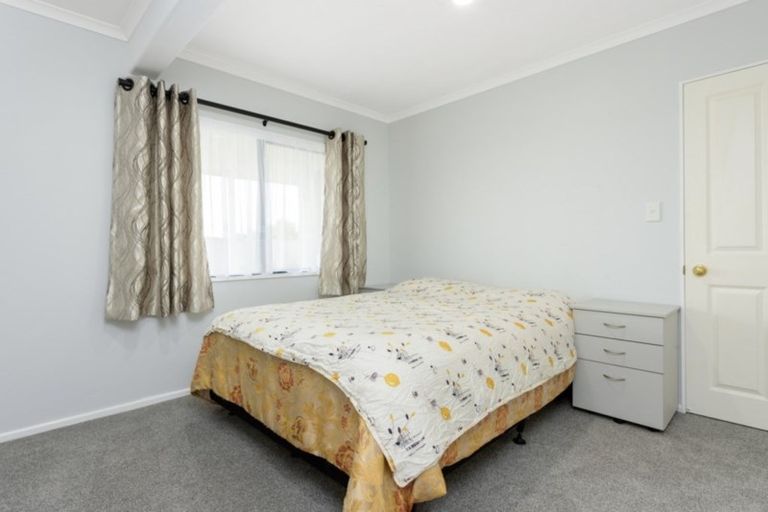 Photo of property in 16 Sterling Gate Drive, Bethlehem, Tauranga, 3110