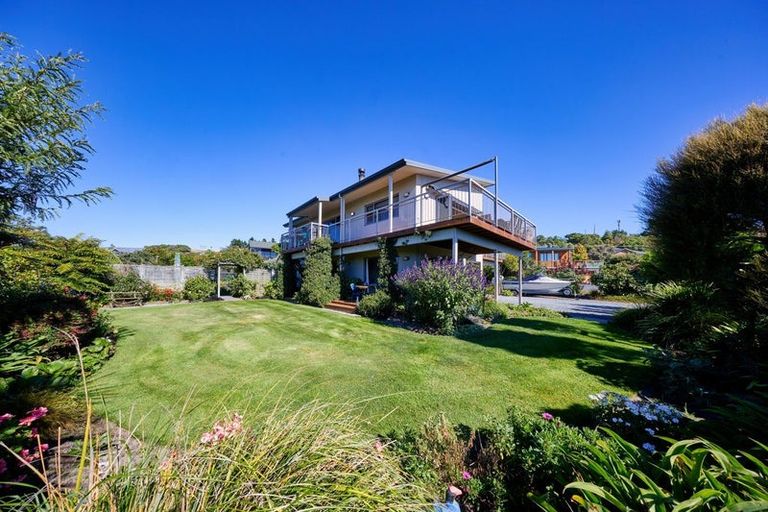Photo of property in 4 Dover Terrace, Kaikoura, 7300