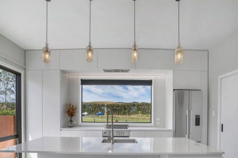 Photo of property in 141 Devereux Road, Winton, 9782