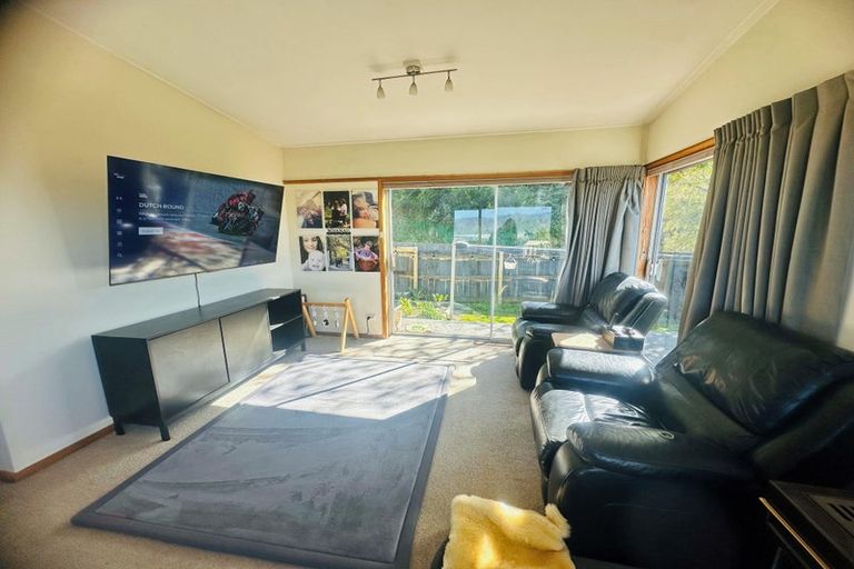 Photo of property in 72 Mulberry Street, Maungaraki, Lower Hutt, 5010