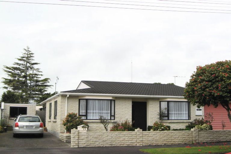 Photo of property in 13 List Street, Welbourn, New Plymouth, 4310
