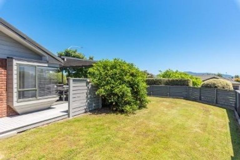 Photo of property in 125 Realm Drive, Paraparaumu, 5032