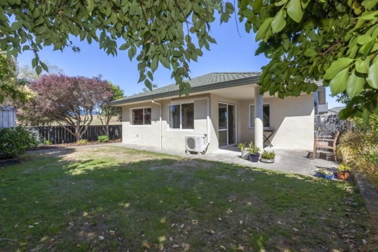 Photo of property in 4c Cedar Drive, Paraparaumu Beach, Paraparaumu, 5032