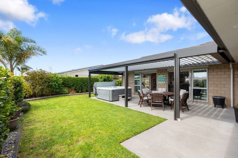 Photo of property in 30 Cupples Street, Papamoa Beach, Papamoa, 3118