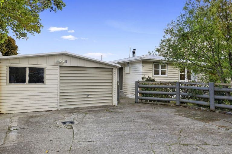 Photo of property in 18 Longfellow Street, Trentham, Upper Hutt, 5018