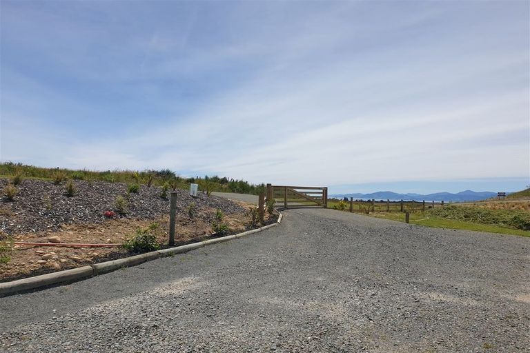 Photo of property in 289 Bronte Road West, Bronte, Upper Moutere, 7081