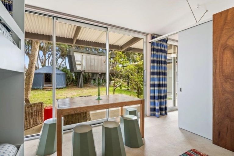 Photo of property in 12 Peninsula Road, Tata Beach, Takaka, 7183