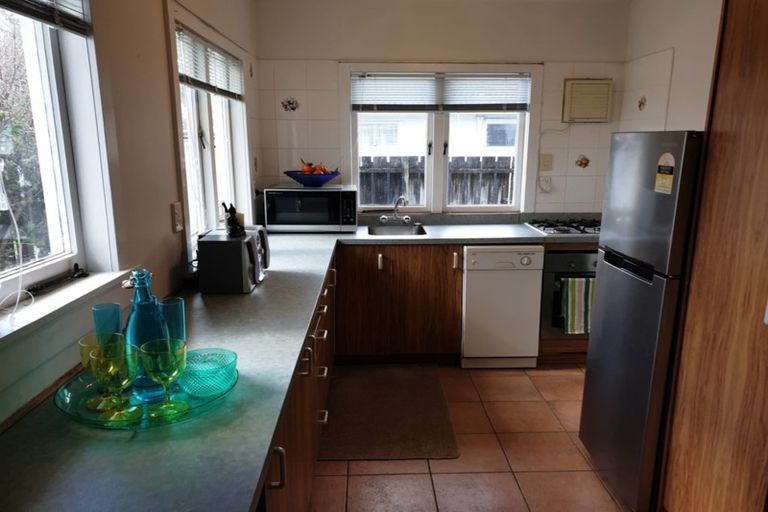 Photo of property in 1/93 Beach Road, Pahurehure, Papakura, 2113