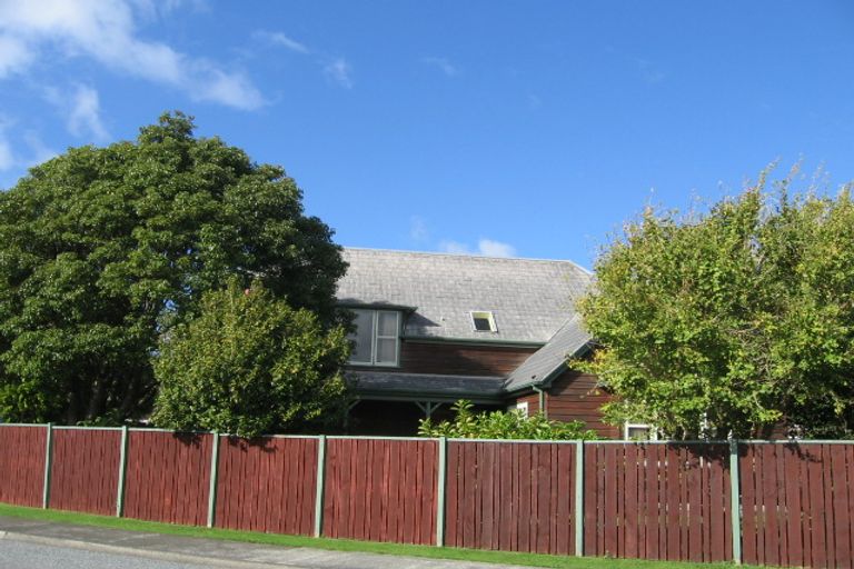 Photo of property in 14 De Menech Grove, Avalon, Lower Hutt, 5011