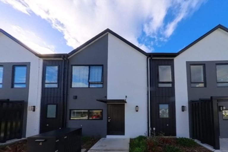 Photo of property in 4 Reakes Crescent, Wallaceville, Upper Hutt, 5018