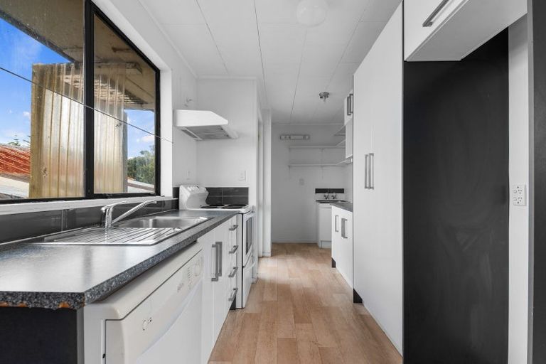 Photo of property in 20a Crystal Place, Pukehangi, Rotorua, 3015