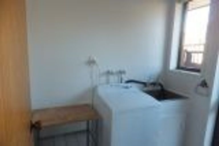 Photo of property in 1/262 Yaldhurst Road, Avonhead, Christchurch, 8042