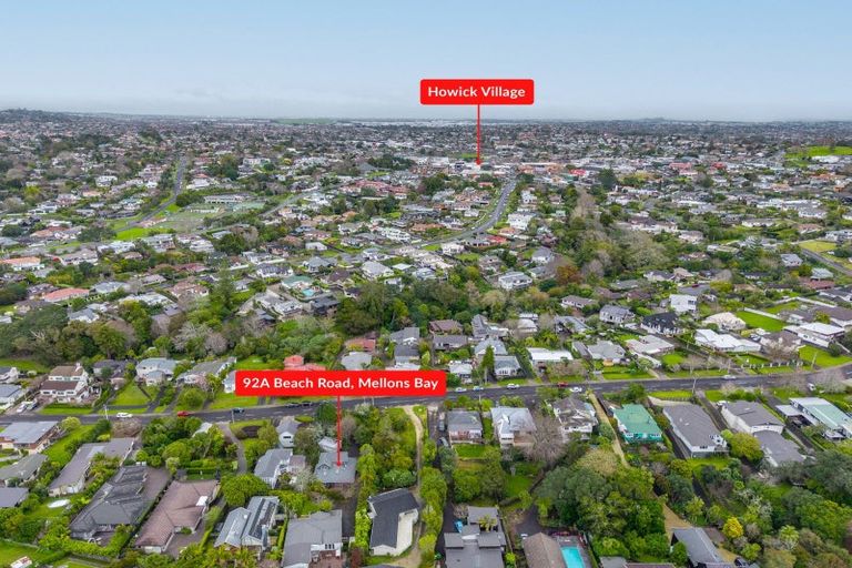 Photo of property in 92a Beach Road, Mellons Bay, Auckland, 2014