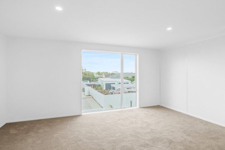 Photo of property in 8/24 Dampier Street, Woolston, Christchurch, 8023