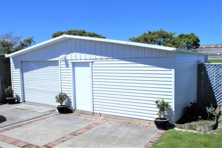 Photo of property in 12 Hume Street, Alicetown, Lower Hutt, 5010