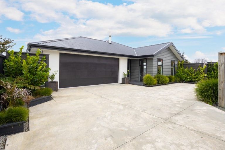 Photo of property in 9a Monckton Street, Feilding, 4702