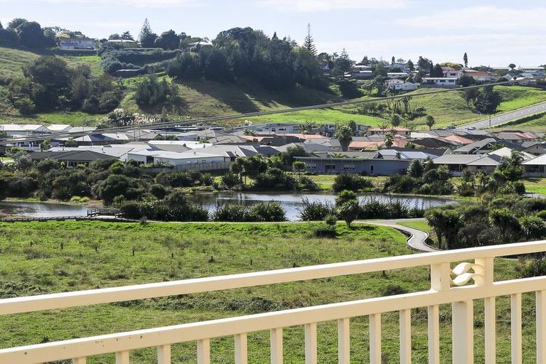 Photo of property in 11/19 Brodie Place, Bethlehem, Tauranga, 3110