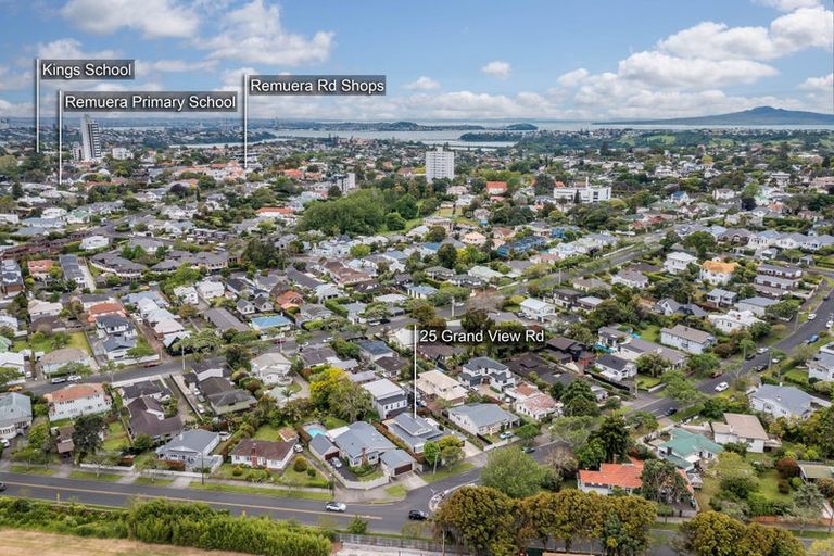 Photo of property in 25a Grand View Road, Remuera, Auckland, 1050