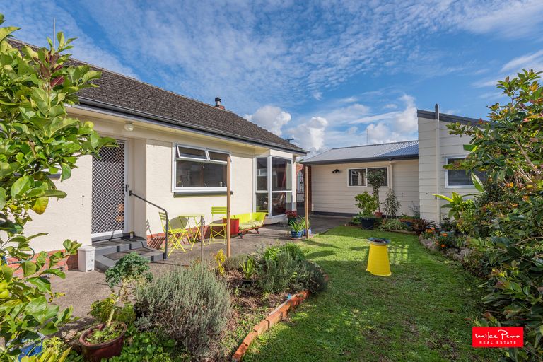 Photo of property in 1 Lovatt Crescent, Kensington, Whangarei, 0112