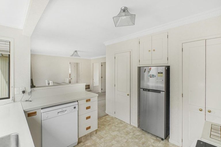 Photo of property in 20 Halyard Close, Flagstaff, Hamilton, 3210