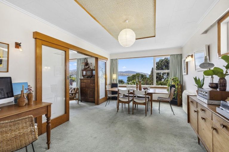 Photo of property in 130 Breaker Bay Road, Breaker Bay, Wellington, 6022