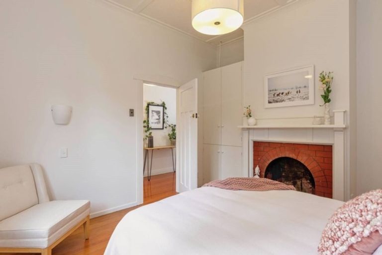 Photo of property in 22 Rimu Street, New Lynn, Auckland, 0600