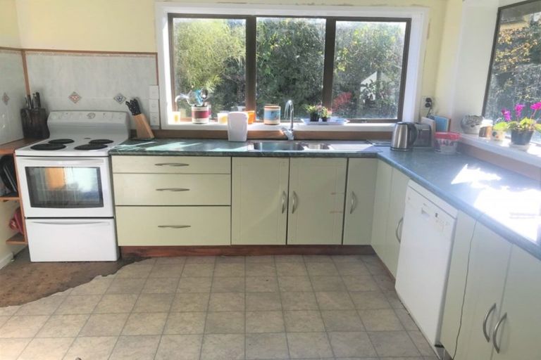 Photo of property in 14 Saxton Street, Levin, 5510