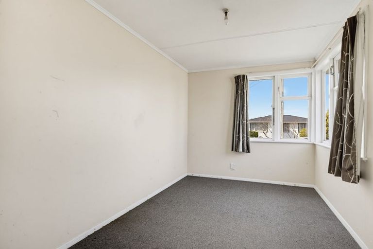 Photo of property in 15 Cameron Crescent, Masterton, 5810