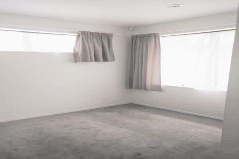 Photo of property in 25 Maugham Drive, Bucklands Beach, Auckland, 2014