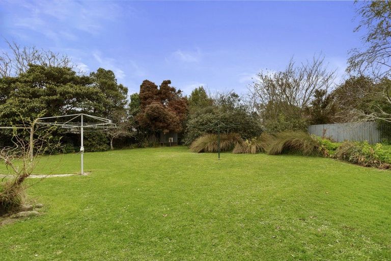 Photo of property in 12 Raukawa Grove, Trentham, Upper Hutt, 5018