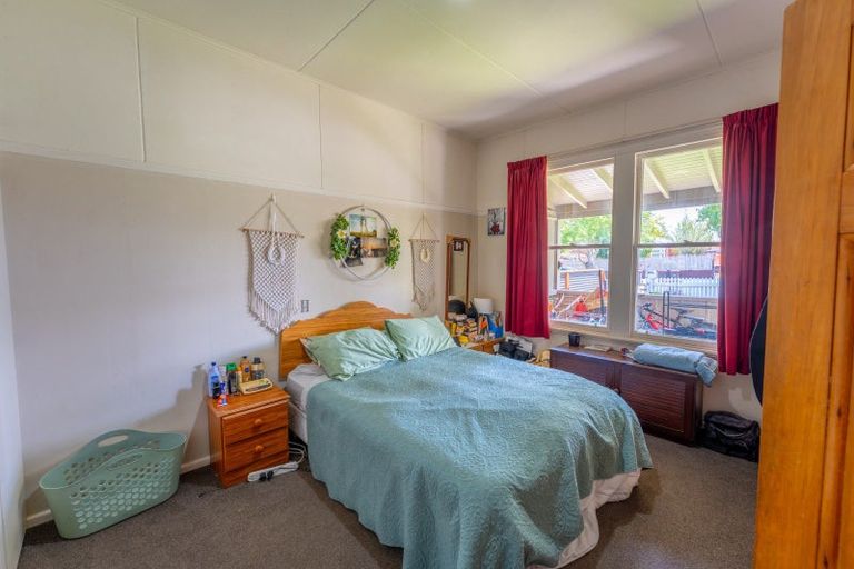 Photo of property in 87 Avenue Road, West End, Timaru, 7910
